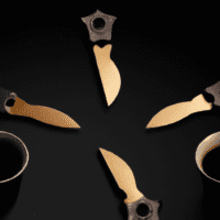 fotografia sobre molinillos de cafe cual es la diferencia entre los de cuchillas y los de muelas para portada de una categoria en una pagina web sobre cafe y cafe expresso y utiliza mucho el c