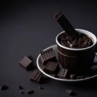 taza de cafe con chocolate