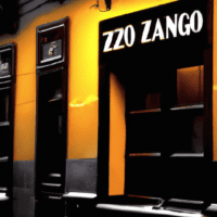 fotografia sobre cafeterias de santander para portada de una categoria en una pagina web sobre cafe y cafe expresso y utiliza mucho el color oro b89634 y en menor medida el color black 000000 y